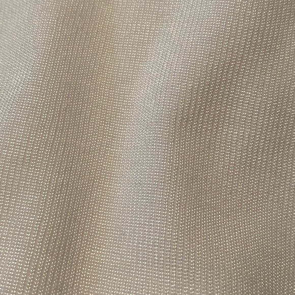 C.B.Collections NWT Women’s Top Size 2X White Ribbed V-Neck Satin Neck Trim - Picture 10 of 10